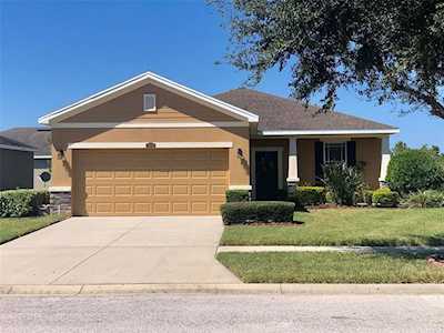 12204 Fairlawn Dr Riverview, FL 33579