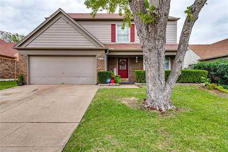 217 Hibiscus Drive Arlington, TX 76018