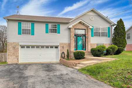 929 Creekview Dr Columbia, TN 38401