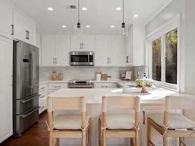860 Summersong Ct. Encinitas, CA 92024