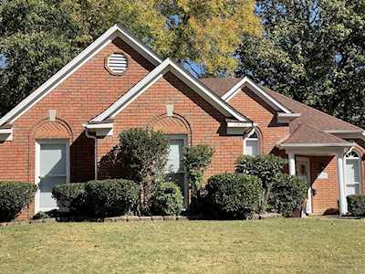 1570 N Applingwood Cv Cordova, TN 38016