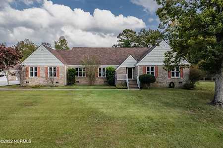 906 Lynchburg Drive Jacksonville, NC 28546
