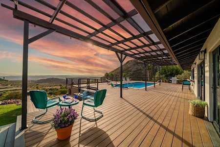 1647 Sleeping Indian Rd Fallbrook, CA 92028