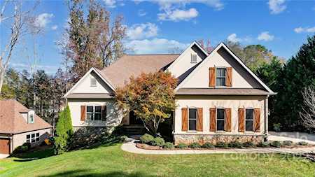 2152 Conner Cove Ln Denver, NC 28037