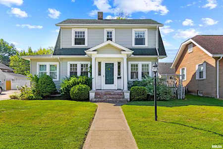 2608 W Kenwood Ave West Peoria, IL 61604