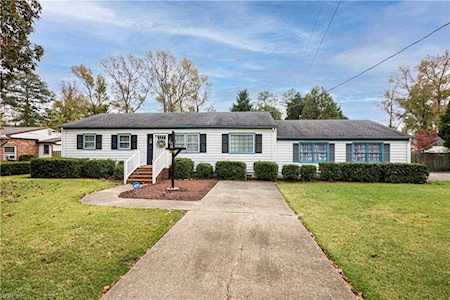 5911 Bertrand St Portsmouth, VA 23703