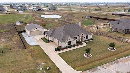 130 Evening Fire Drive Waxahachie, TX 75167