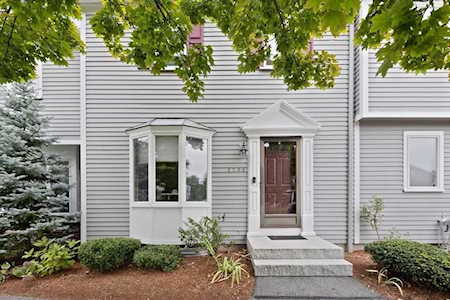 2705 Postgate Ln #2705 Peabody, MA 01960