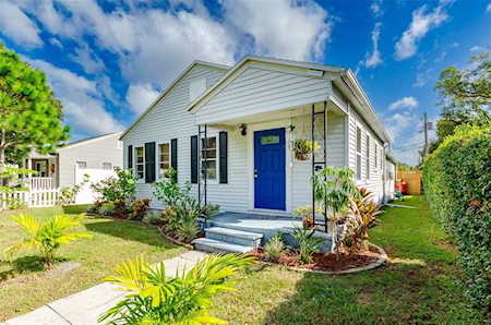 3533 16th St N St. Petersburg, FL 33704