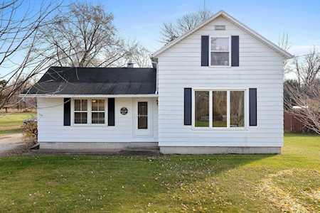 1319 Riverside Dr Suamico, WI 54173