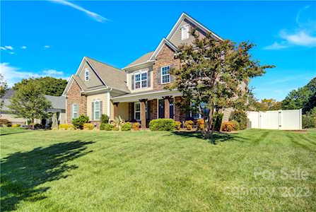 555 NW Brightleaf Place Concord, NC 28027
