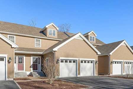 60 Terry Ln #60 Plainville, MA 02762
