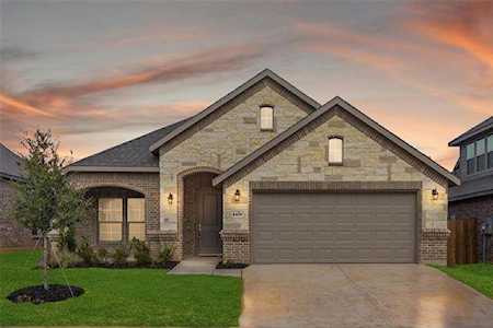 4428 Pentridge Drive Crowley, TX 76036