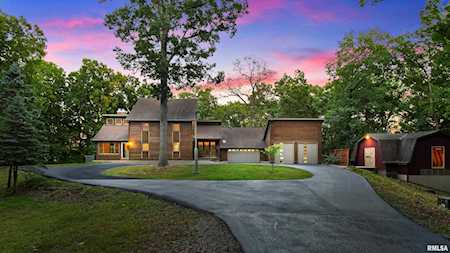 306 Townhall Rd Metamora, IL 61548