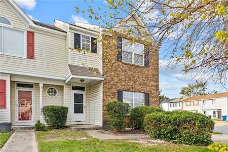 838 Old Clubhouse Rd Virginia Beach, VA 23453