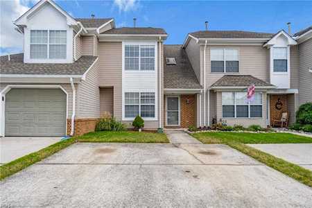 1812 Abbotsbury Way Virginia Beach, VA 23453