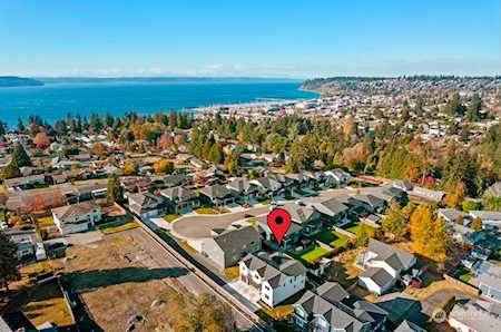 23340 12th Place S Des Moines, WA 98198