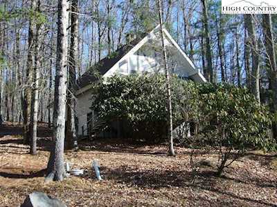 148 Teaberry Trl Beech Mountain, NC 28604