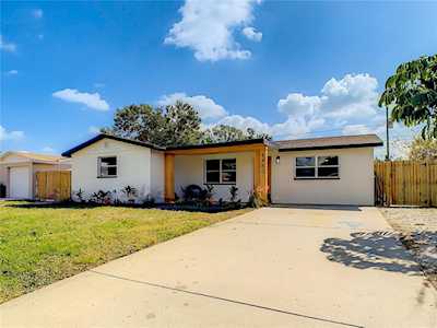 8450 77th Ave Seminole, FL 33777