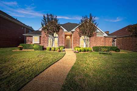 2559 Bluebonnet Drive Richardson, TX 75082