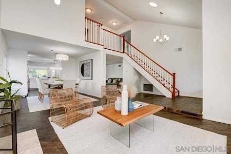 17215 Cliquot Ct Poway, CA 92064
