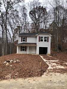 2245 Beauty St Statesville, NC 28625