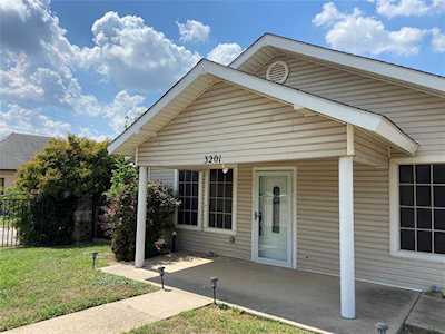 3201 N Terry Street Fort Worth, TX 76106