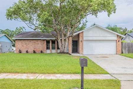 109 Holiday Ln Winter Springs, FL 32708