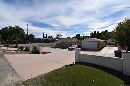 5912 San Miguel Rd Bonita, CA 91902