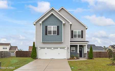 711 Dexter Court Jacksonville, NC 28546