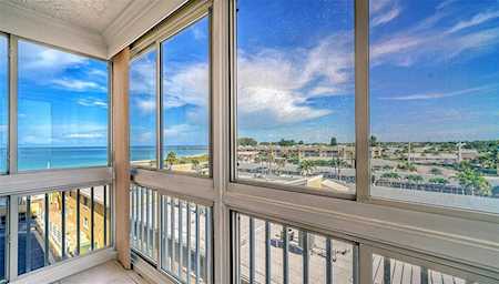 1255 Tarpon Center Dr #508 Venice, FL 34285
