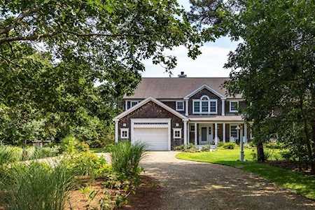 8 Jennifer Way Edgartown, MA 02539