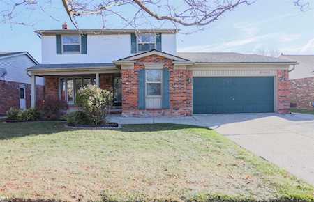 47428 Nola Drive Macomb Twp, MI 48044