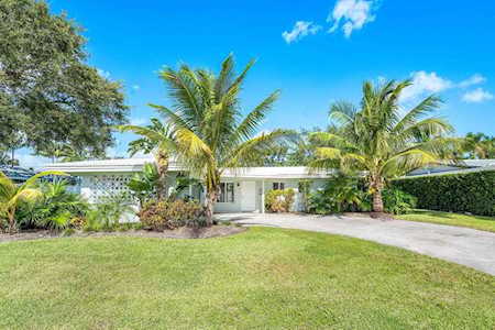 787 SW 7th Street Boca Raton, FL 33486
