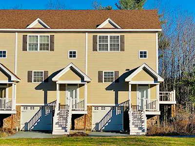 70 Winston Dr #70C Hartford, VT 05088