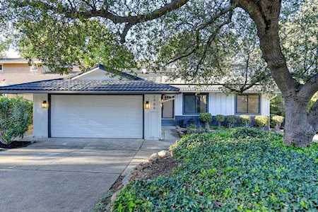2484 Willowdale Drive El Dorado Hills, CA 95762
