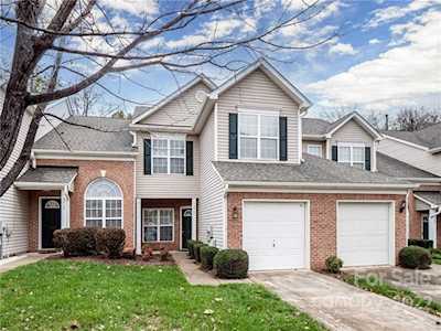 3512 Summerfield Ridge Ln Matthews, NC 28105
