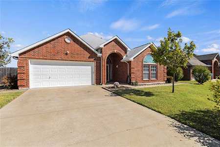 8513 Holland Avenue Rowlett, TX 75089
