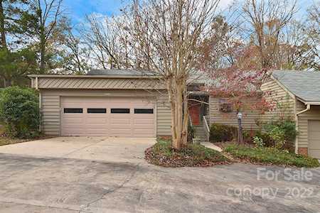 8921 St Croix Ln Charlotte, NC 28277