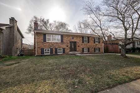 1812 Hopemont Ct Lexington, KY 40514
