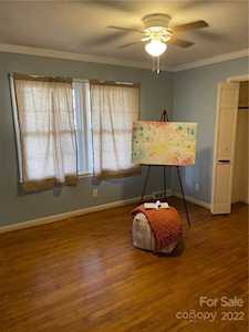 1974 Queens Rd Rock Hill, SC 29732