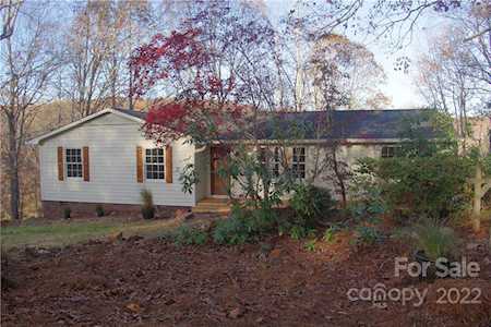 219 Rustic Hills Circle Bessemer City, NC 28016