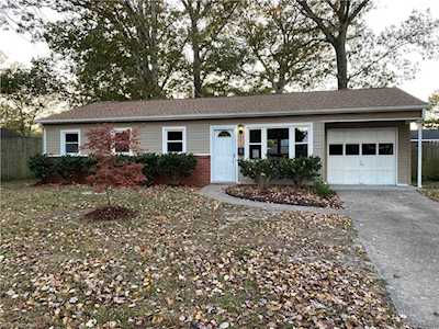 391 Hospital Dr Virginia Beach, VA 23452