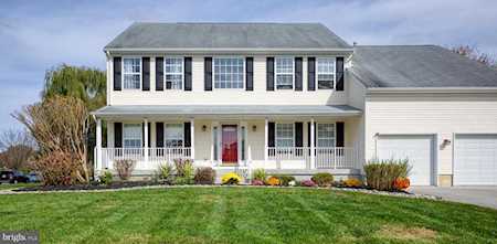 1 Lantern Ln Woodstown, NJ 08098