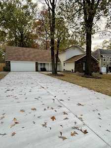 1845 Grenville Dr Germantown, TN 38138
