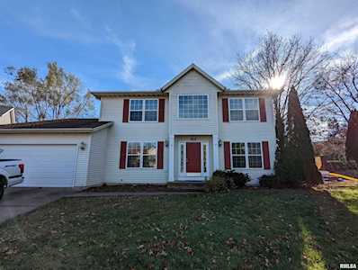 5503 Deerfield Ct Peoria, IL 61615