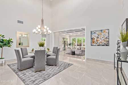 3120 E San Juan Avenue Phoenix, AZ 85016