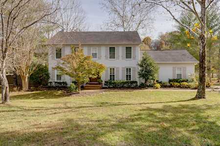 6624 N Creekwood Dr Brentwood, TN 37027