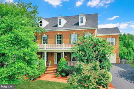 22814 Arbor View Dr Brambleton, VA 20148