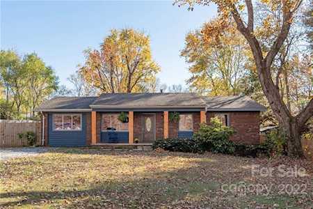 8 Southwicke Place Arden, NC 28704